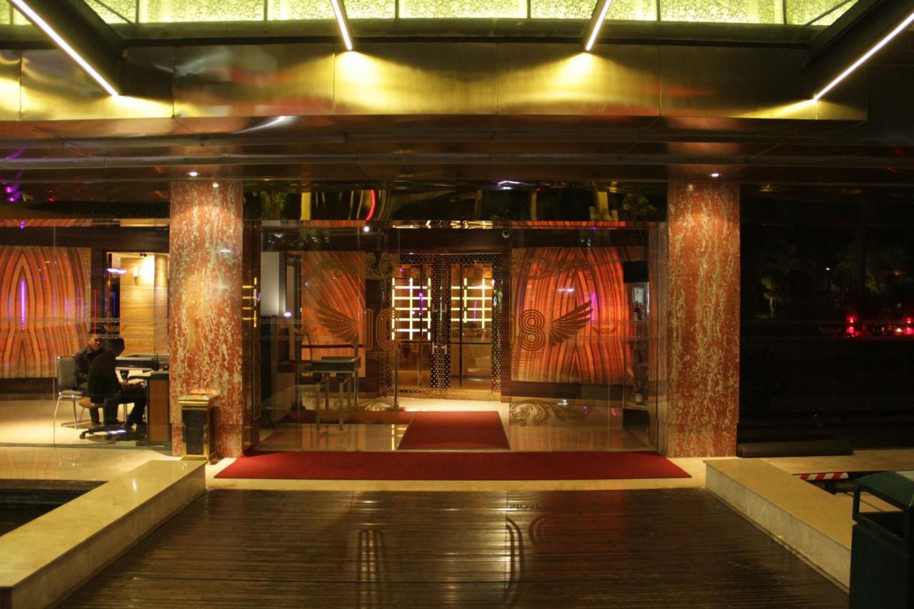 108 Hotel By Him Jacarta Exterior foto